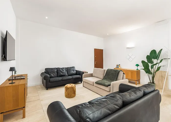 Atrhome- Penthouse Tritone רומא